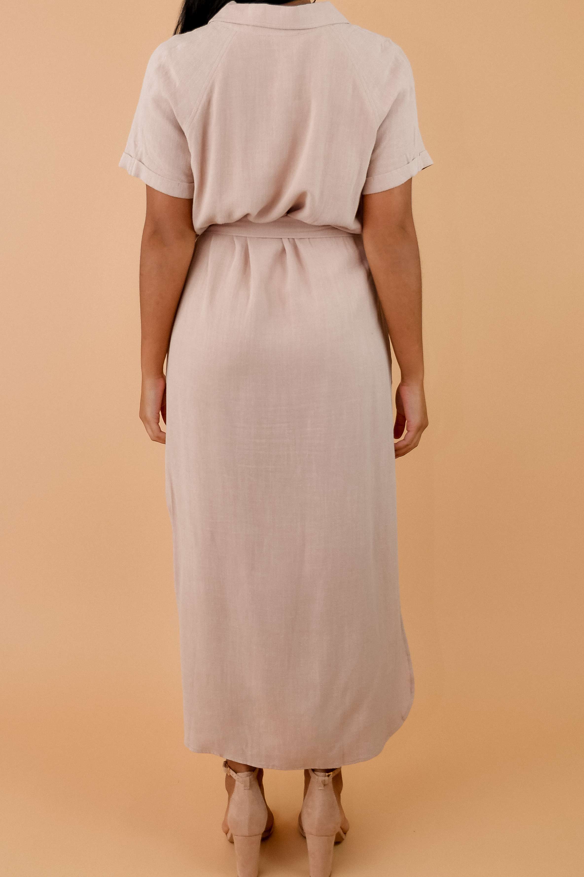 Relaxed Linen Belted Side Slit Shirt Dress - MEDIUM Relaxed Linen Belted Side Slit Shirt Dress - MEDIUM