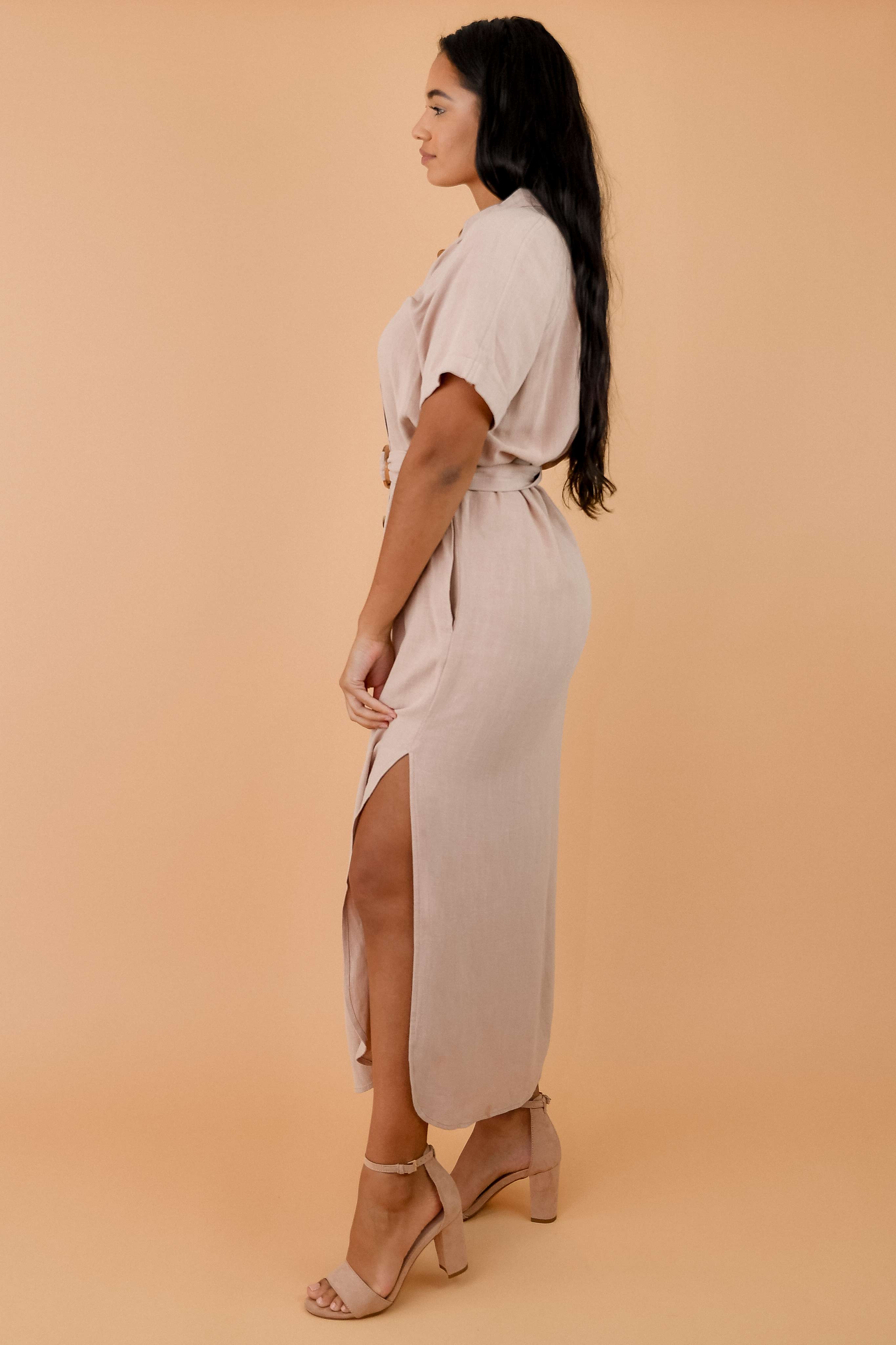 Relaxed Linen Belted Side Slit Shirt Dress - MEDIUM Relaxed Linen Belted Side Slit Shirt Dress - MEDIUM